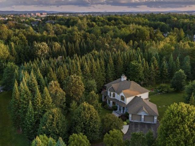 1345 Rue Emile Nelligan, Sherbrooke Les Nations, QC, J1L 2W8 Luxury House for sale | Listing ID 24299 | Royal LePage Carriage Trade Luxury Properties