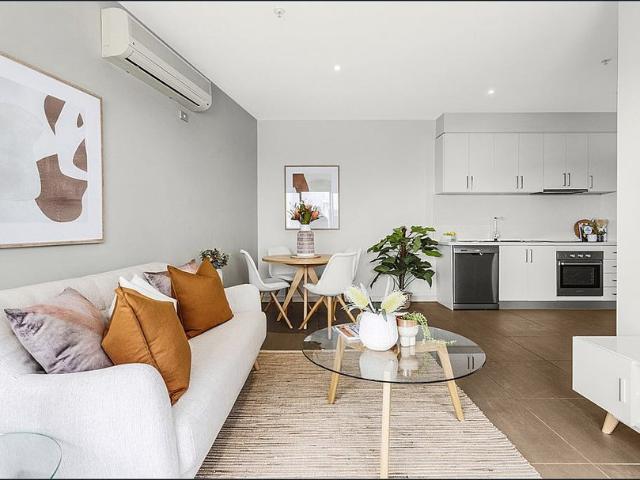 13/45 Railway AvenueOakleigh VIC 3166, Australia
