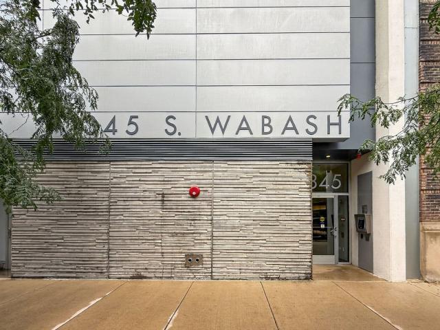 1345 S Wabash Avenue # 902