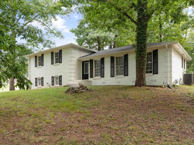 1345 Winola Lane