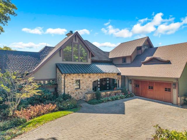 1345 Wonderland Trail