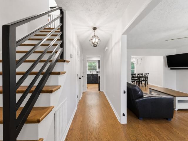 1348 Marymont Dr