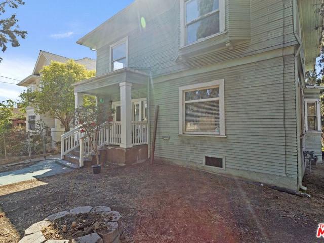 1348 Kellam Avenue