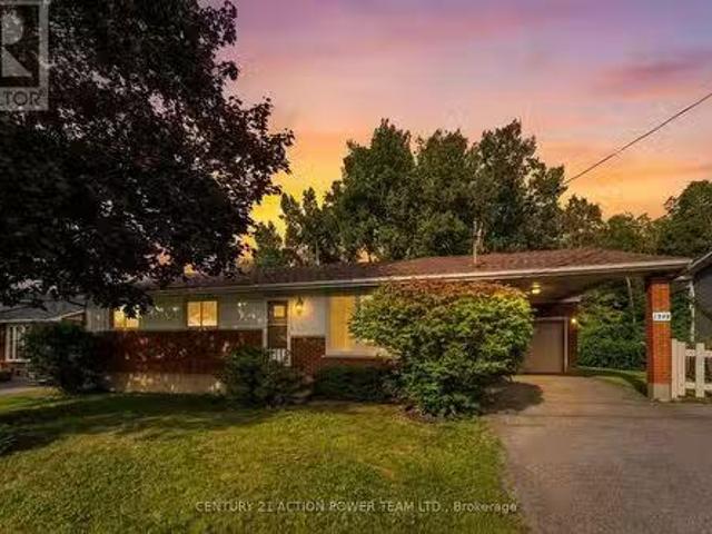 1349 Belcourt Boulevard S, Ottawa, ON, K1C 1L8 house for sal.