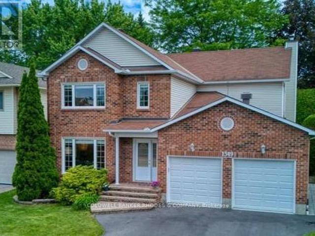 1349 Gaultois Avenue, Ottawa, ON, K1C 6G5 house for sale | Listing ID X13469 | Royal LePage