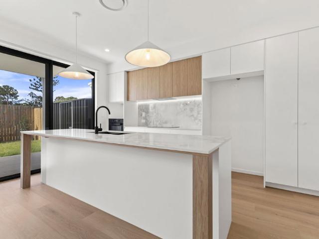 13/49 Lamington Rd