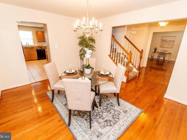 13400 Oaklands Manor Drive