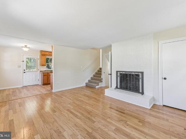 13401 Baxter Street
