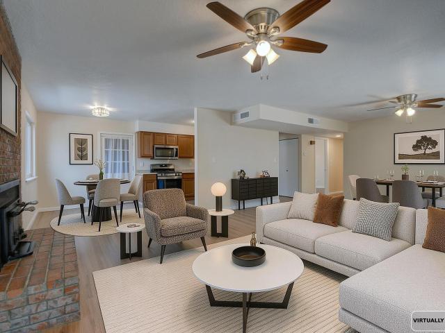 13406 Pierce Arrow Road NE