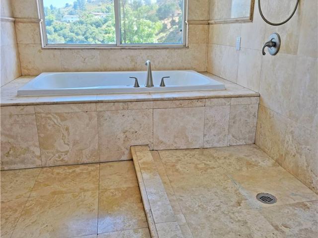 1340 Hillside Dr, Glendale, CA 91208 | MLS #WS26097