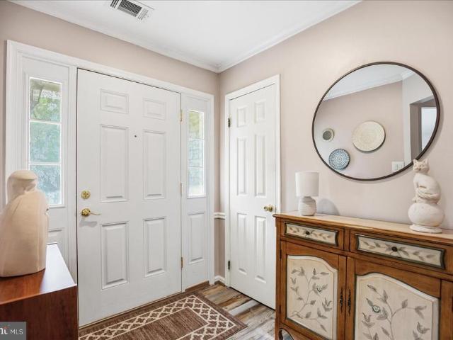 1340 Redwood Circle
