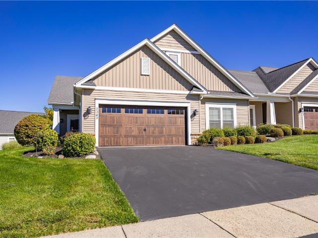 1341 Ashwood Lane