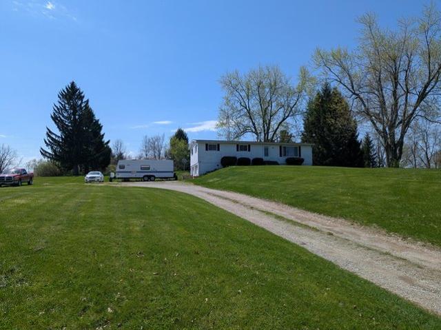 13421 Woerner Rd, Manitou Beach, MI 49253
