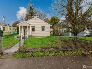 1342 N Montgomery Ave, Bremerton, WA 98312 | MLS #2476