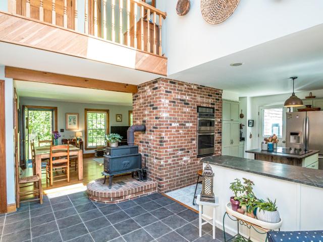 1342 Stark Road
