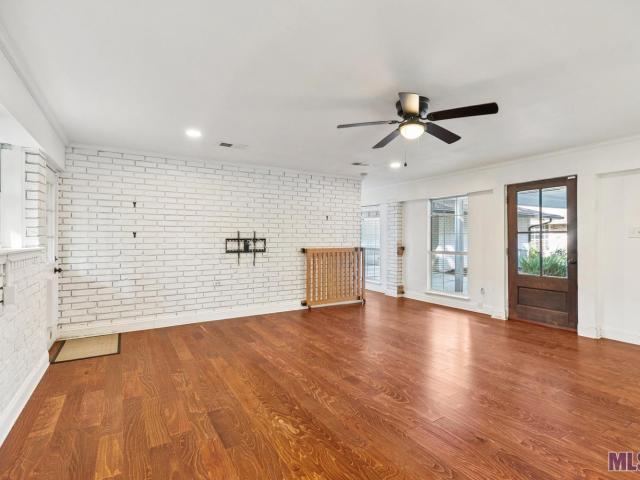 1343 Crescent Dr, Baton Rouge, LA 70806 | MLS #BR2025016
