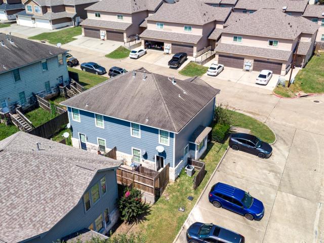 134 136 Sendero Dr, Huntsville, TX 77340 | MLS #28502