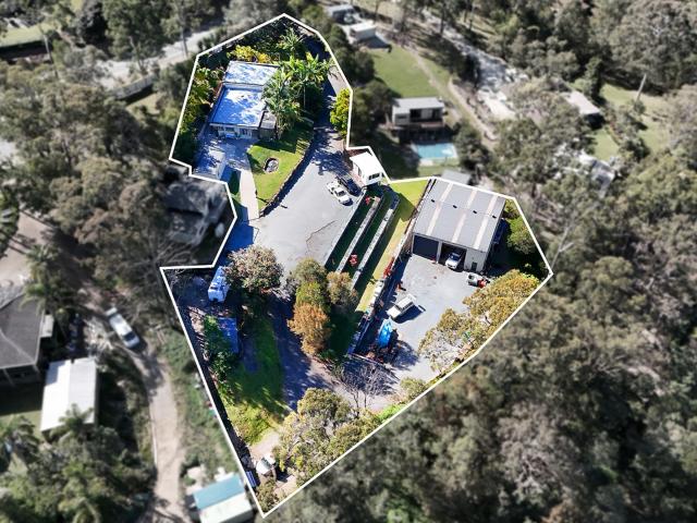 134 crane crescent, nerang qld for rent lj hooker