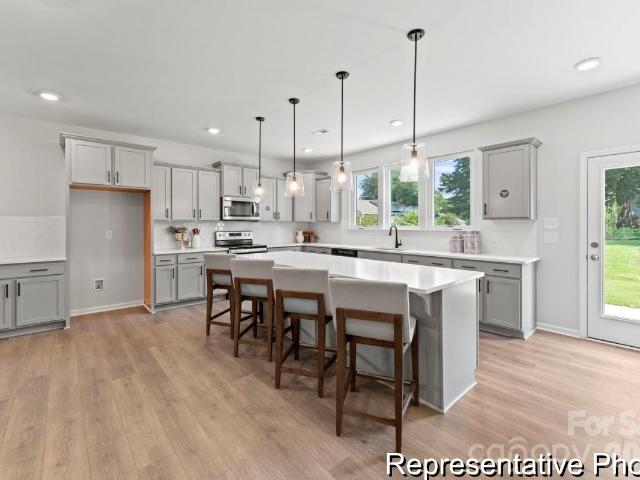 134 Borders Street # 192p