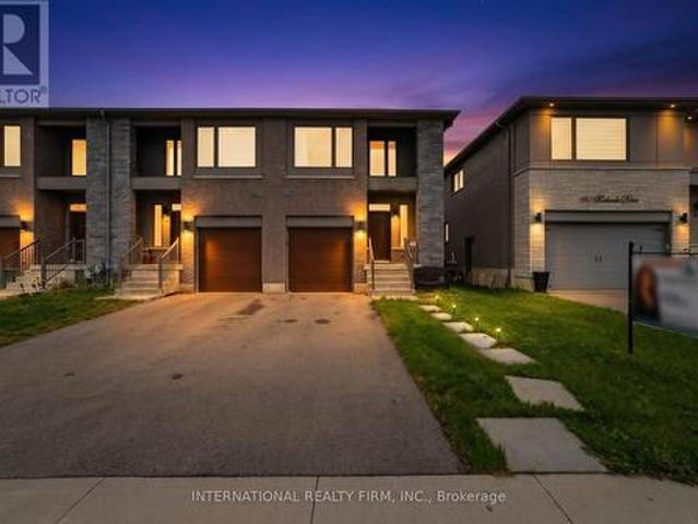 134 Bedrock Drive, Hamilton, ON, L8J 0K6 house for sale | Listing ID X13714 | Royal LePage