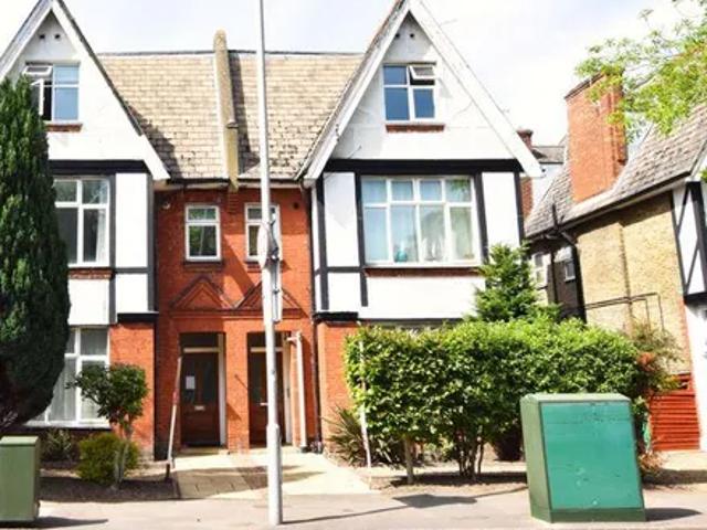 134 Berrylands Road, London, KT5 8QR, United Kingdom | Studio apartment for rent #51191669 | Rentberry