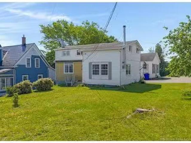 134 Brunswick St, St George, NB, E5C 3A5 house for sale Lis.