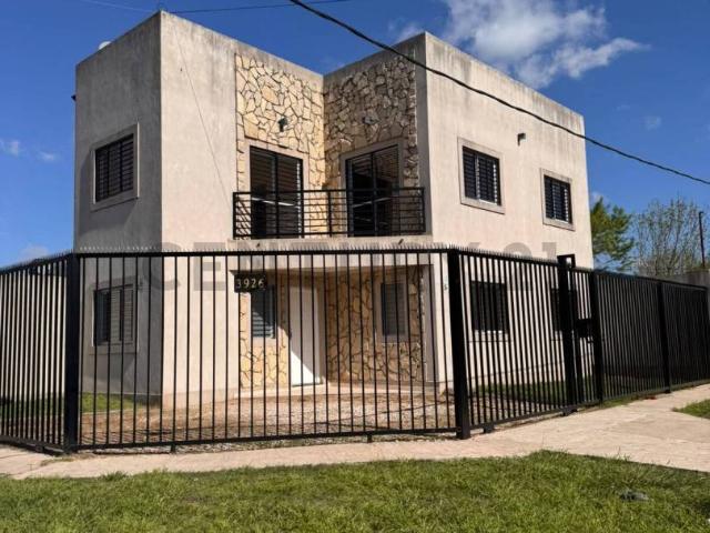 134 esquina 507 CASA 3 DORMITORIOS EN ALQUILER HERNANDEZ LA PLATA