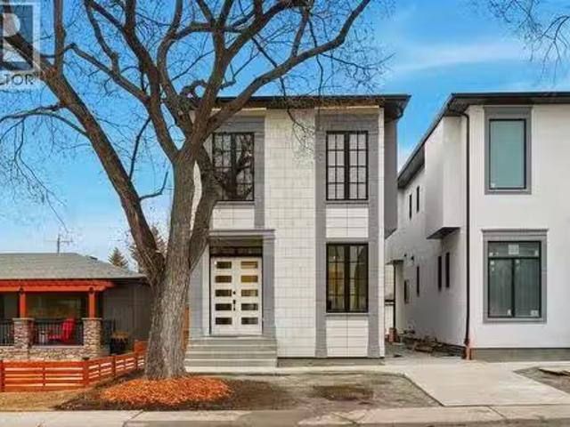 134 Lissington Drive Sw, Calgary, AB, T3E 5E3 house for sale.