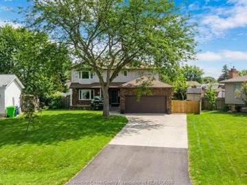 134 Royal Crescent, Belle River, ON, N0R 1A0 house for sale | Listing ID 26010 | Royal LePage