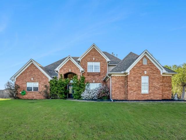 134 Rembert Dr, Atoka, TN 38004