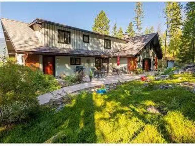 134 Riondel Road, Kootenay Bay, BC, V0B 1X0 house for sale.