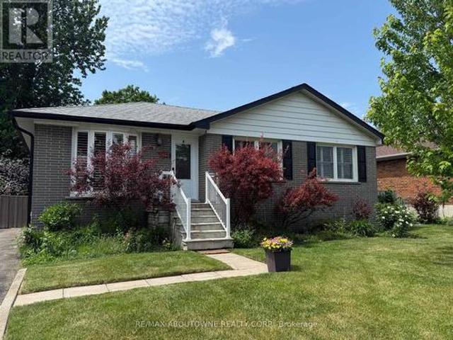 134 Wakefield Road, Milton, ON, L9T 2L9 house for sale | Listing ID W13468 | Royal LePage