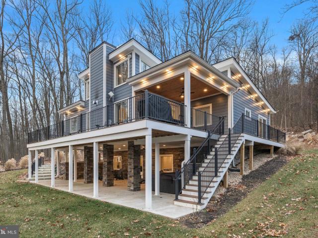 13549 Hanging Rock Ln, Lovettsville, VA 20180 | MLS #VALO2112