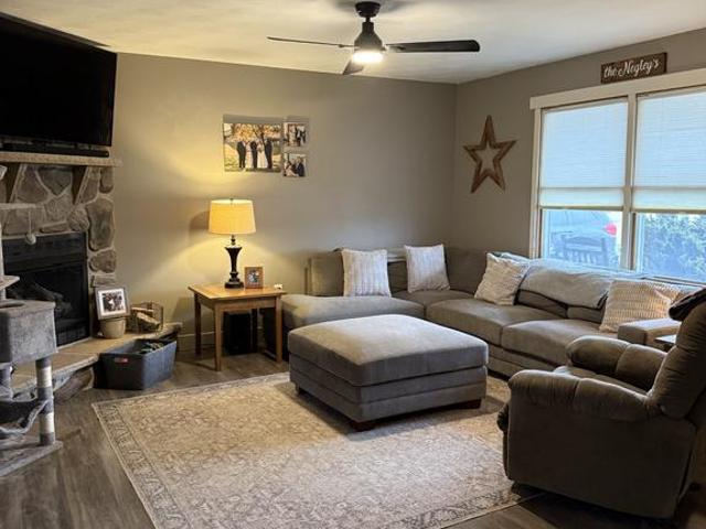 13559 Mockingbird Lane