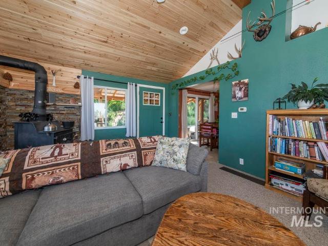 1355 Anderson Corner Rd