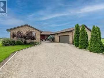13561 Morris Road, Comber, ON, N0P 1J0 house for sale Listi.