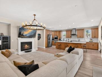 13572 Tierra Vista Circle