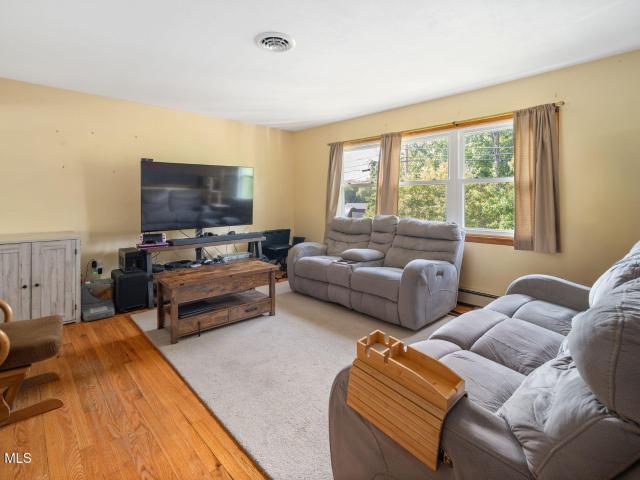 1358 Maple Hill Road