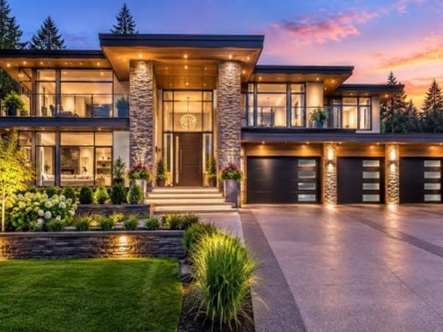 1359 Avenue, Surrey, BC, V4A 1Z6 house for sale | Listing ID R3158 | Royal LePage