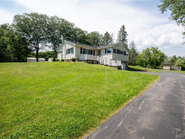 1359 Roberts Road