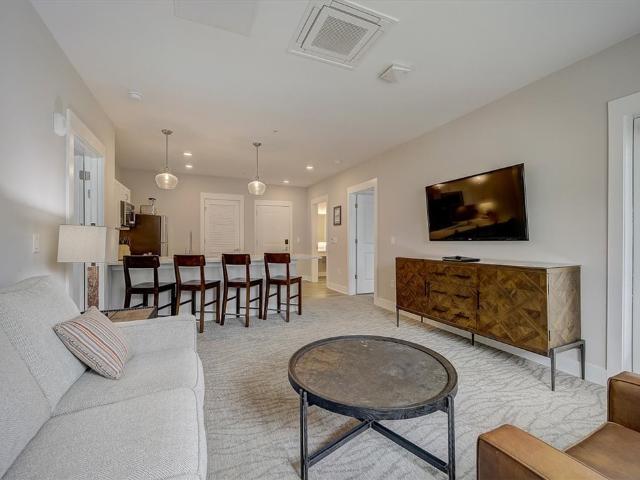 13500 Clemson Boulevard 2204