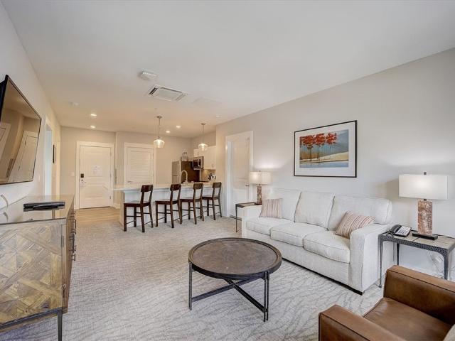 13500 Clemson Boulevard 2210 AB