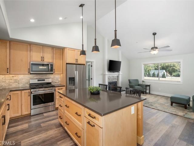 13505 Santa Lucia