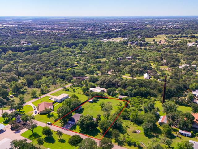 1350 Mary Preiss Dr