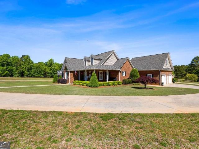 1350 Woodland Road