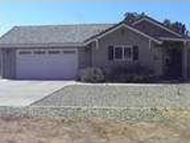 $1350 / 1br 640 Camino Caballo Available Now
