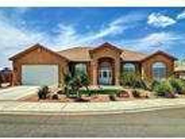 $1350 / 3br 2228ftÂ² STUNNNING VIEWS / RENTAL HOME