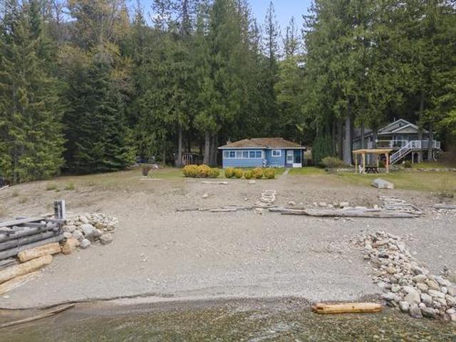 13515 3A Highway, Boswell, BC, V0B 1A4 house for sale | Listing ID 10384 | Royal LePage