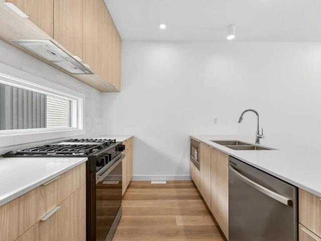 13516 115 Avenue — 18