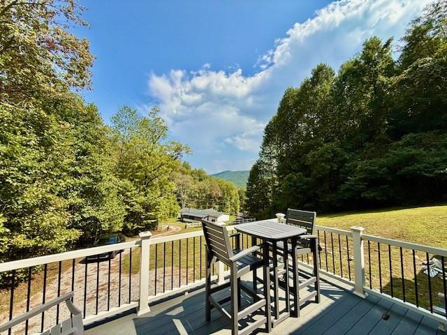 1351 Cody Branch